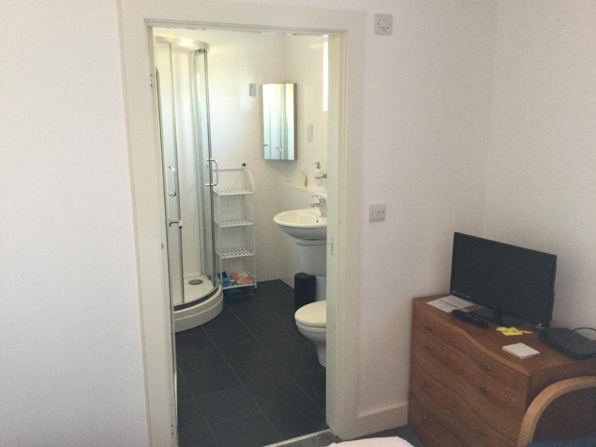 Hh Accommodation Millom Dış mekan fotoğraf
